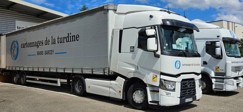 Notre propre flotte de camions dédiée au transport d’emballages : la garantie d’approvisionnements souples et rapides à Lyon dans le Rhône